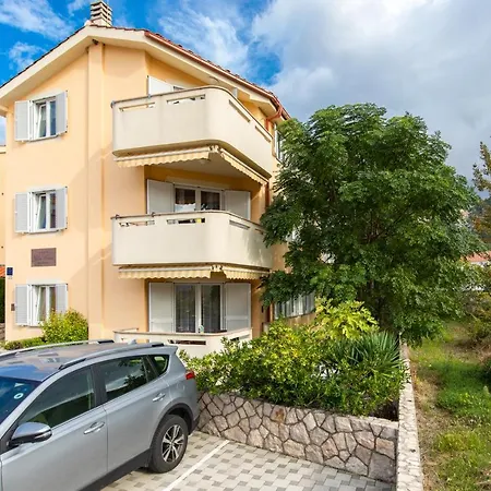 Διαμέρισμα Villamarebaska *