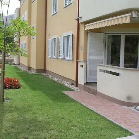 Διαμέρισμα Villamarebaska *