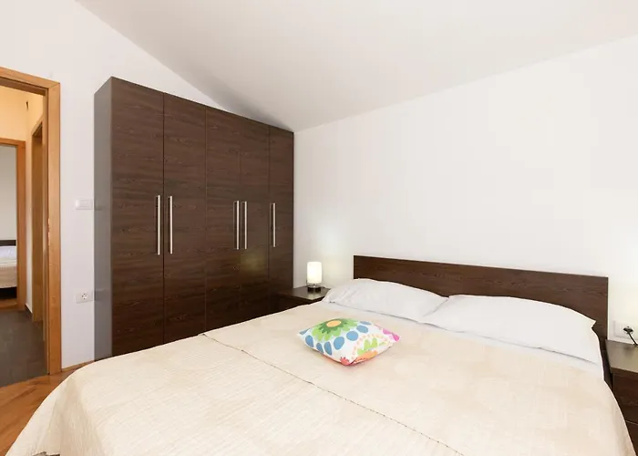 Villamarebaska * Baška